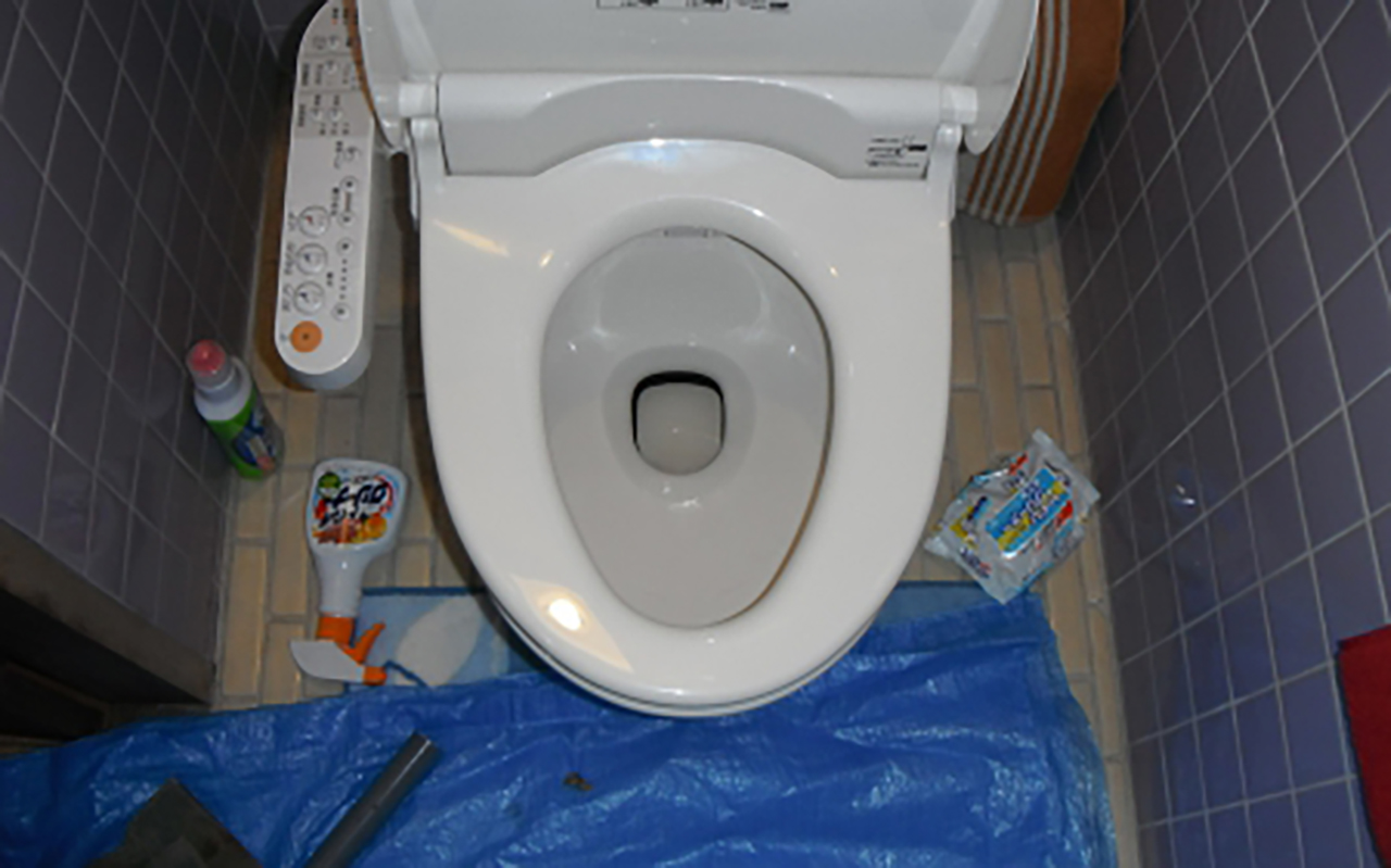 福岡県直方市 簡易水洗便器の水が突然流れない原因は、尿石だ!福岡ライフ水道サービス ライフ水道サービス